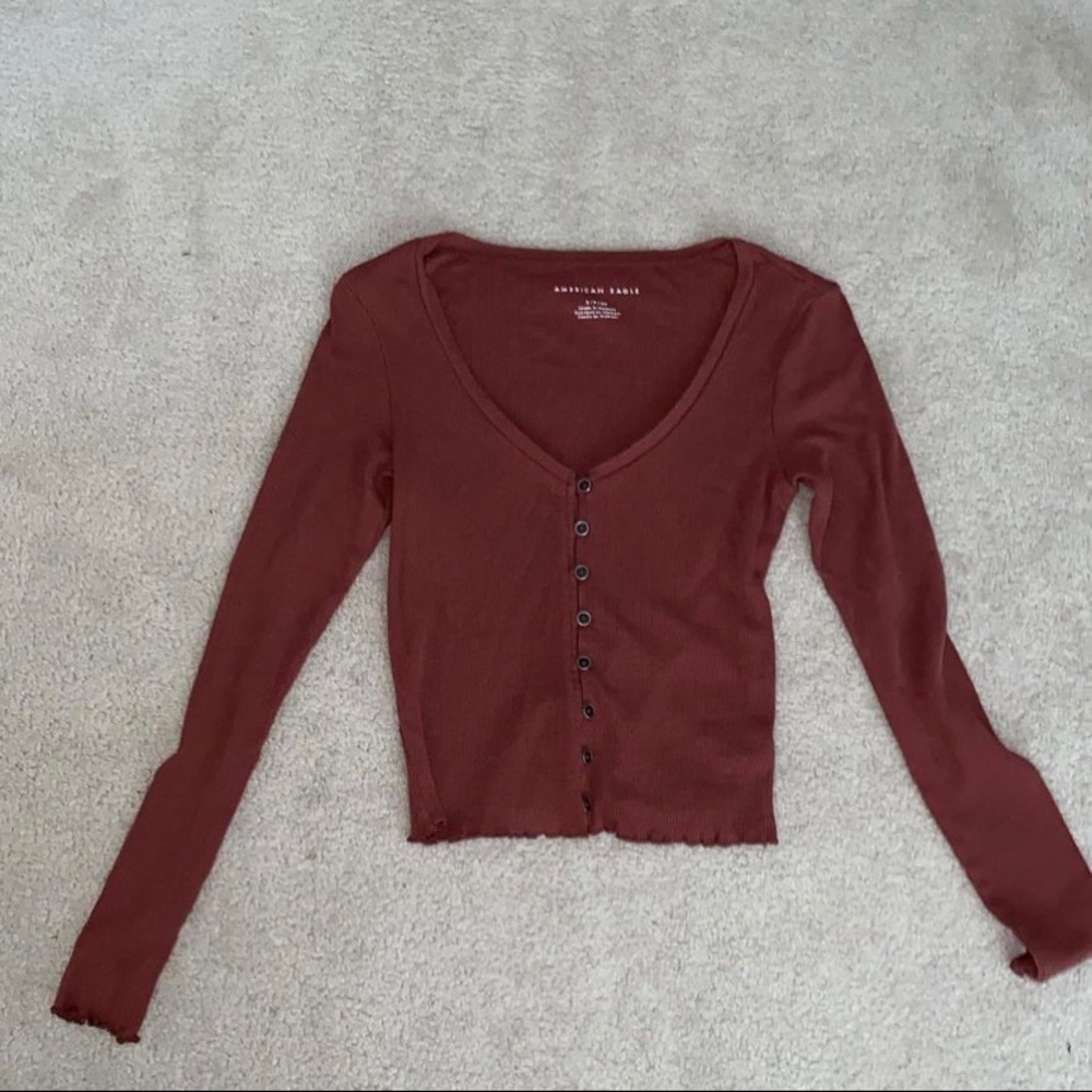AE Button Up Long Sleeve Top